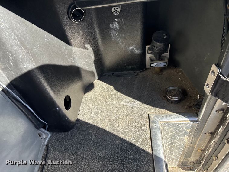 image for item EE4363 1996 E-One pumper fire truck