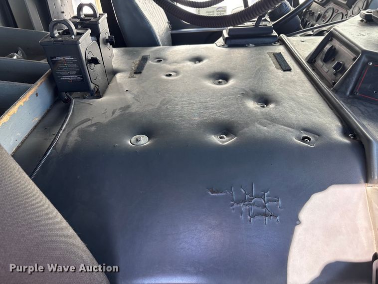 image for item EE4363 1996 E-One pumper fire truck