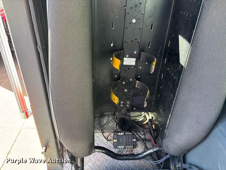 image for item EE4363 1996 E-One pumper fire truck