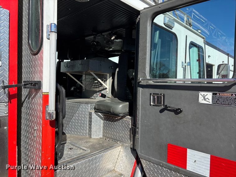 image for item EE4363 1996 E-One pumper fire truck