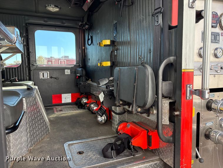 image for item EE4363 1996 E-One pumper fire truck