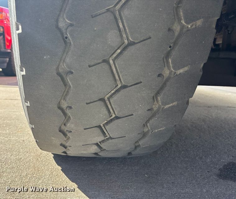 image for item EE4363 1996 E-One pumper fire truck