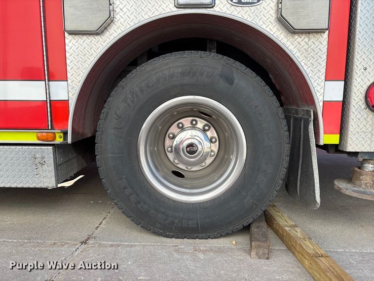 image for item EE4363 1996 E-One pumper fire truck