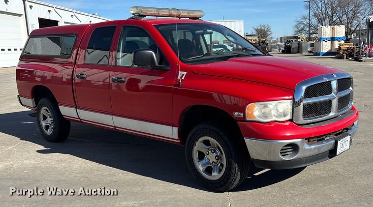 image for item EE4364 2005 Dodge Ram 1500 Quad Cab pickup truck