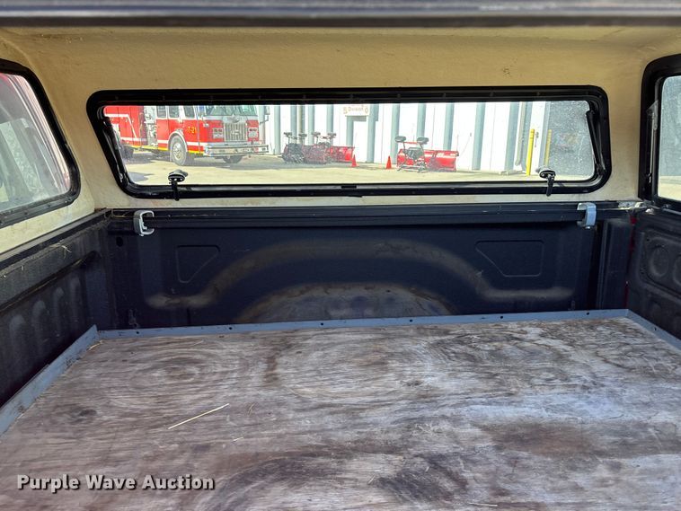 image for item EE4364 2005 Dodge Ram 1500 Quad Cab pickup truck