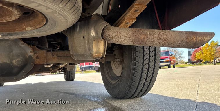 image for item EE4364 2005 Dodge Ram 1500 Quad Cab pickup truck