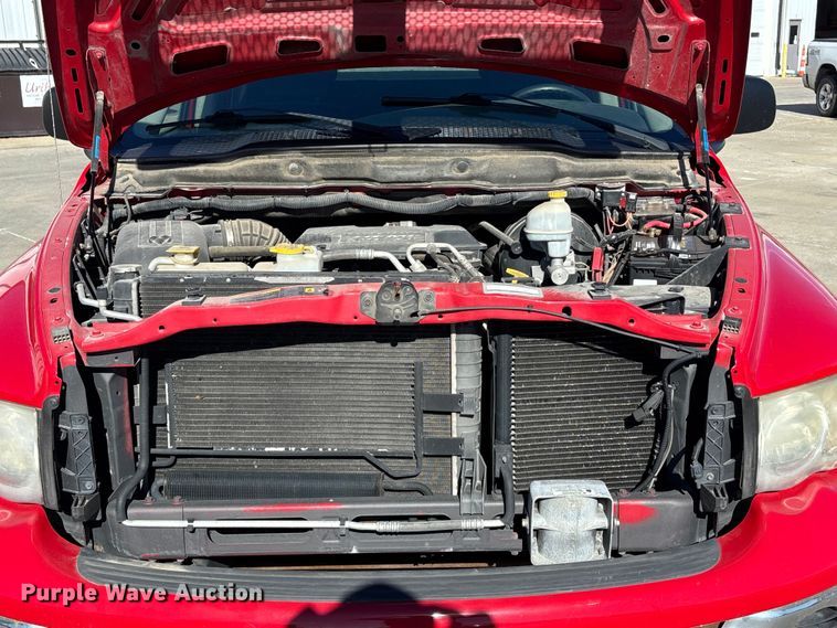 image for item EE4364 2005 Dodge Ram 1500 Quad Cab pickup truck