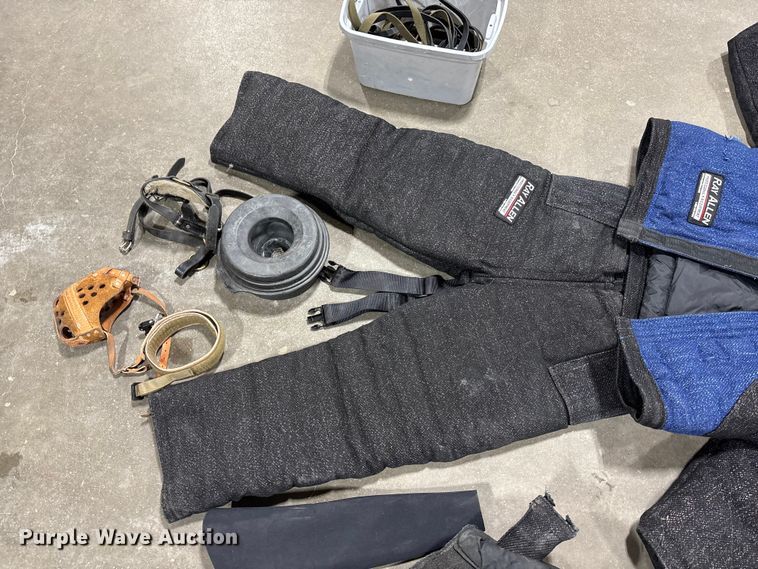 image for item EE4384 K9 bite suit