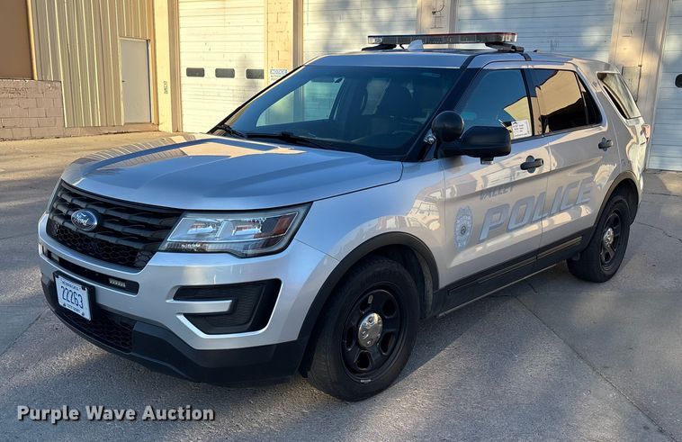 image for item EE4387 2016 Ford Explorer Police Interceptor SUV