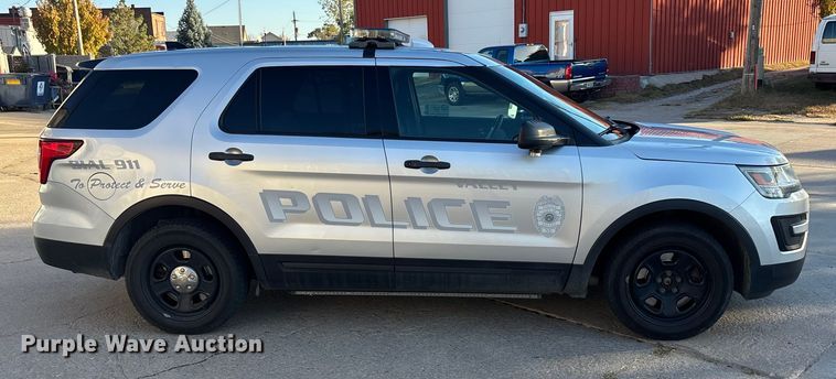 image for item EE4387 2016 Ford Explorer Police Interceptor SUV