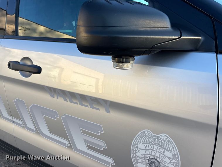 image for item EE4387 2016 Ford Explorer Police Interceptor SUV