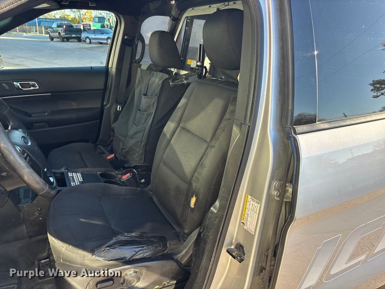 image for item EE4387 2016 Ford Explorer Police Interceptor SUV
