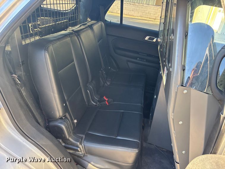 image for item EE4387 2016 Ford Explorer Police Interceptor SUV