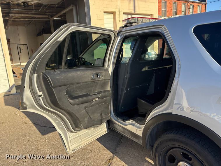 image for item EE4387 2016 Ford Explorer Police Interceptor SUV