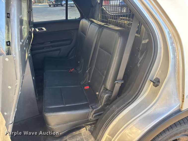 image for item EE4387 2016 Ford Explorer Police Interceptor SUV