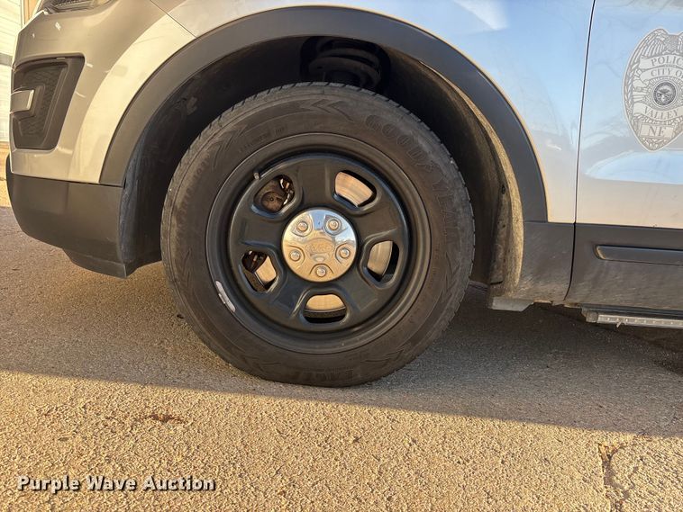 image for item EE4387 2016 Ford Explorer Police Interceptor SUV