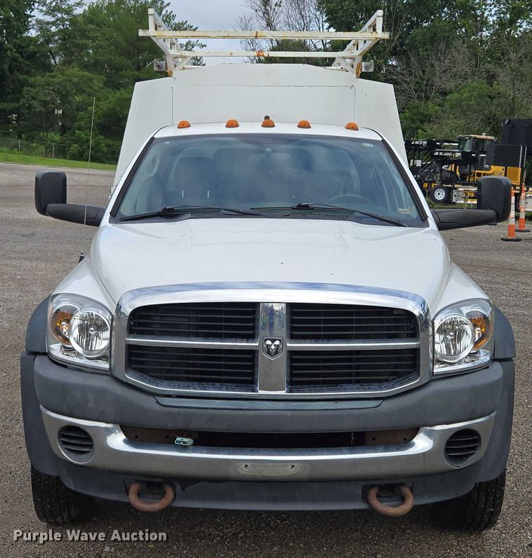 image for item EF1679 2008 Dodge Ram 4500  Crew Cab utility / service truck