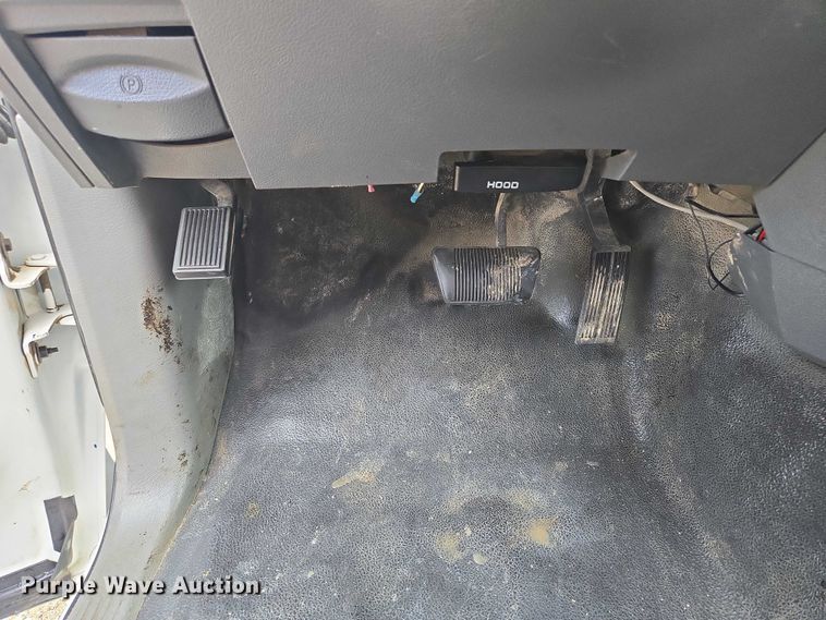 image for item EF1679 2008 Dodge Ram 4500  Crew Cab utility / service truck