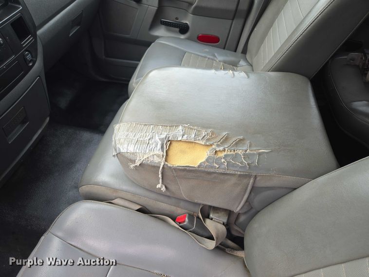 image for item EF1679 2008 Dodge Ram 4500  Crew Cab utility / service truck