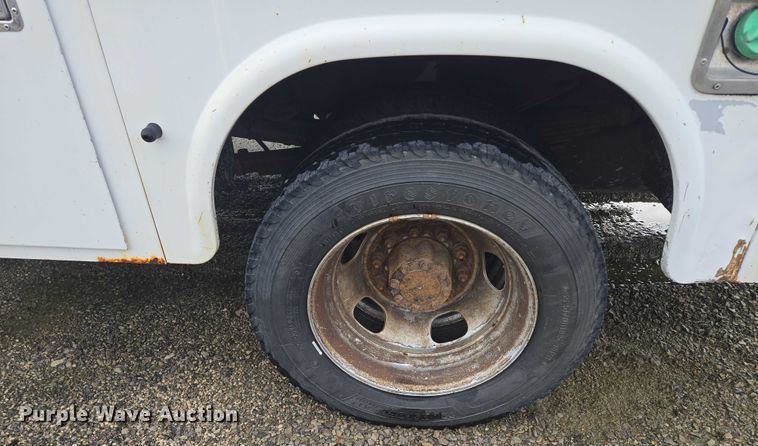 image for item EF1679 2008 Dodge Ram 4500  Crew Cab utility / service truck