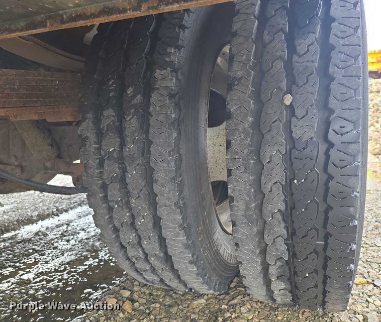 image for item EF1679 2008 Dodge Ram 4500  Crew Cab utility / service truck