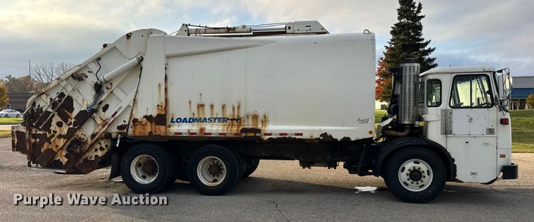 image for item EF2269 2010 Autocar Xpeditor refuse truck