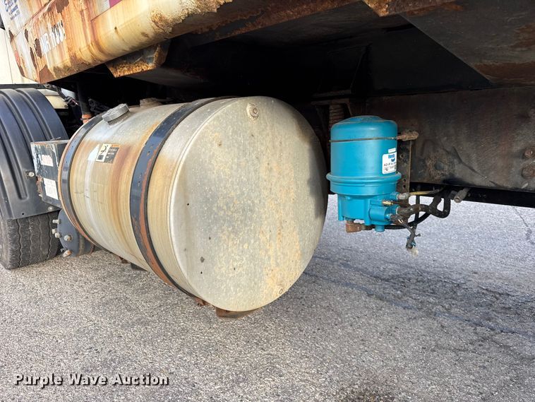 image for item EF2269 2010 Autocar Xpeditor refuse truck