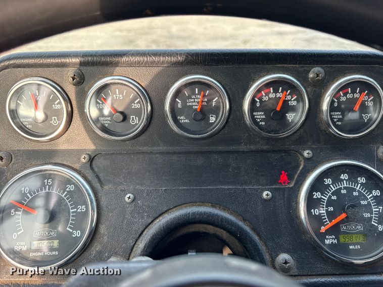 image for item EF2269 2010 Autocar Xpeditor refuse truck