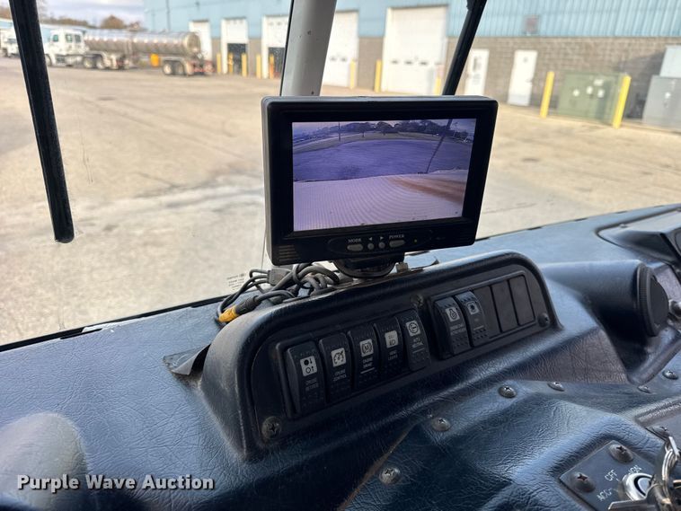 image for item EF2269 2010 Autocar Xpeditor refuse truck