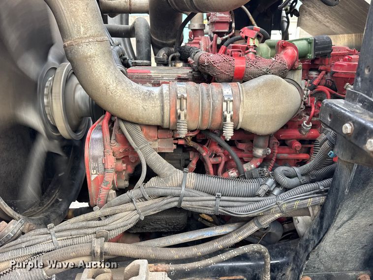 image for item EF2269 2010 Autocar Xpeditor refuse truck