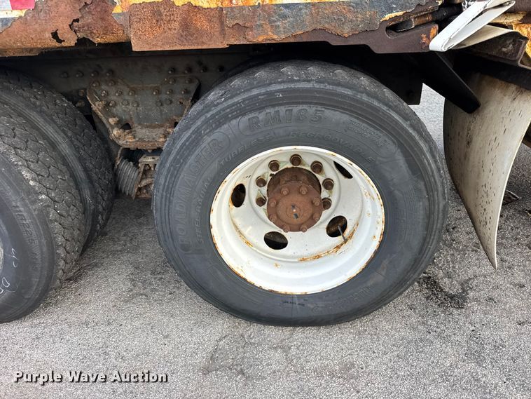 image for item EF2269 2010 Autocar Xpeditor refuse truck