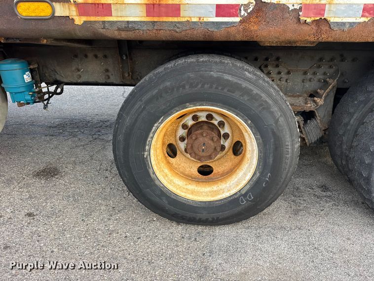 image for item EF2269 2010 Autocar Xpeditor refuse truck