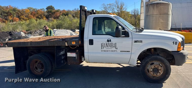 image for item EF2279 2001 Ford F450 Super Duty dump flatbed truck