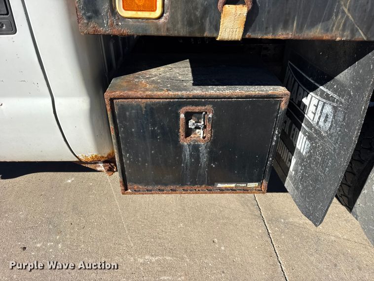 image for item EF2279 2001 Ford F450 Super Duty dump flatbed truck