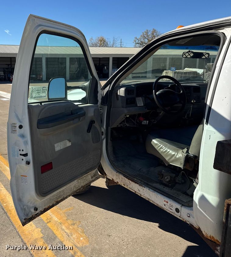 image for item EF2279 2001 Ford F450 Super Duty dump flatbed truck