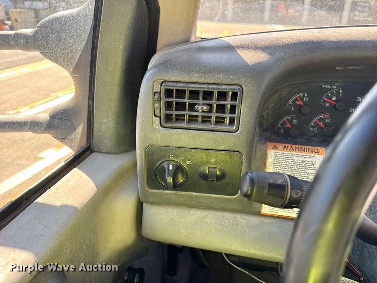 image for item EF2279 2001 Ford F450 Super Duty dump flatbed truck