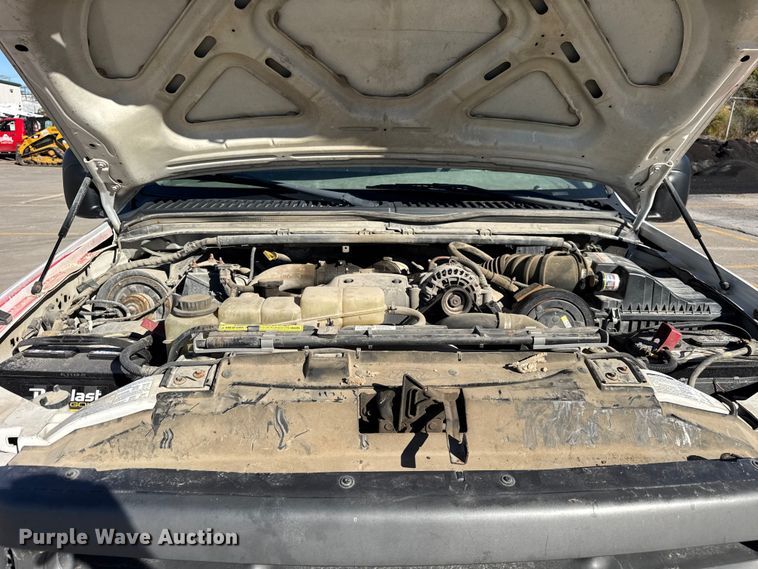 image for item EF2279 2001 Ford F450 Super Duty dump flatbed truck