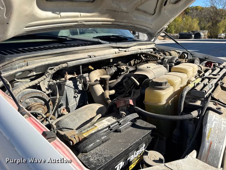 image for item EF2279 2001 Ford F450 Super Duty dump flatbed truck