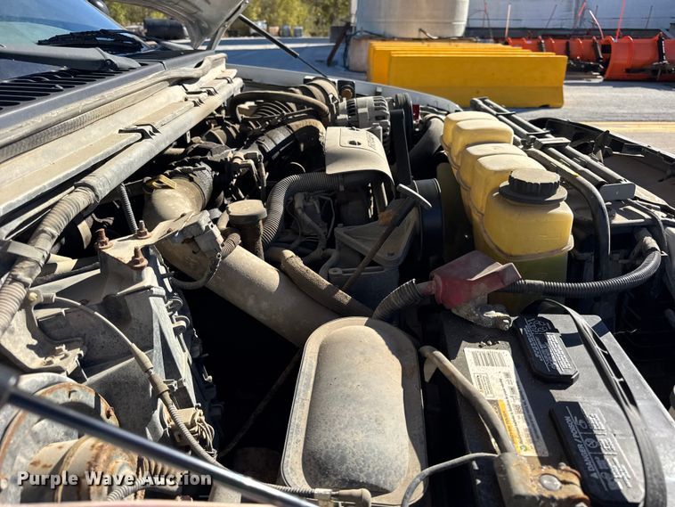 image for item EF2279 2001 Ford F450 Super Duty dump flatbed truck