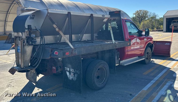 image for item EF2280 2005 Ford F350 Super Duty dump flatbed pickup truck