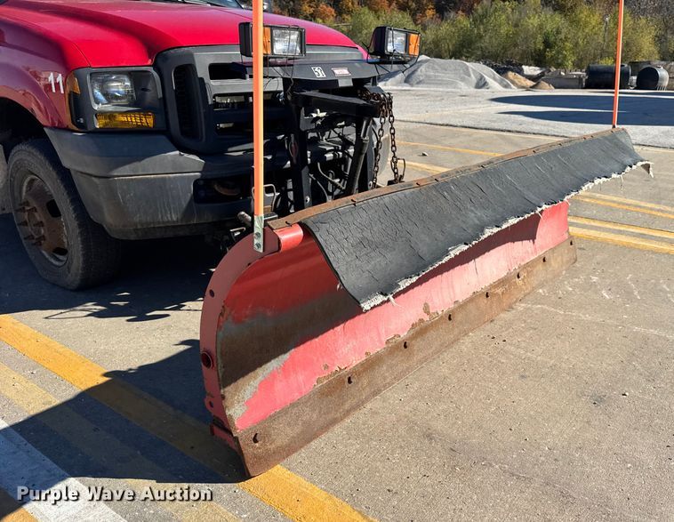 image for item EF2280 2005 Ford F350 Super Duty dump flatbed pickup truck