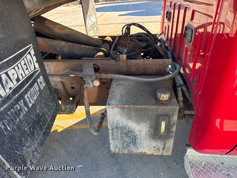 image for item EF2280 2005 Ford F350 Super Duty dump flatbed pickup truck