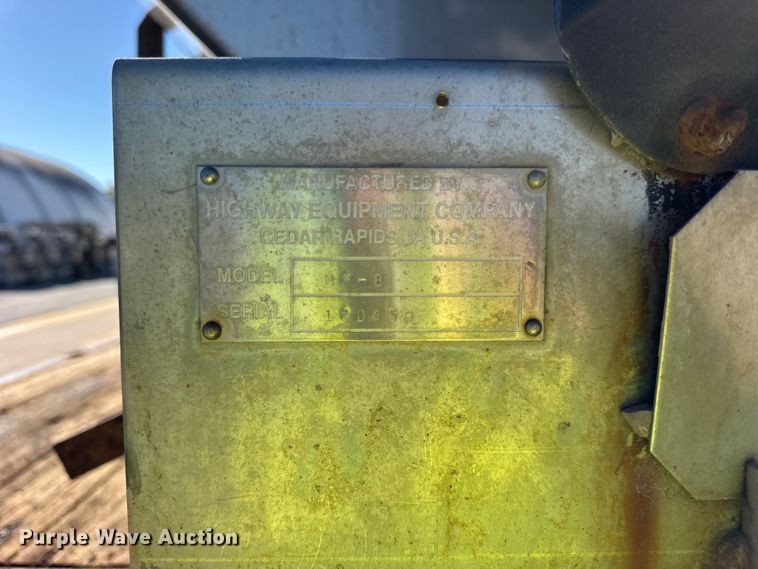 image for item EF2280 2005 Ford F350 Super Duty dump flatbed pickup truck