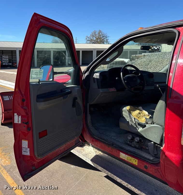 image for item EF2280 2005 Ford F350 Super Duty dump flatbed pickup truck