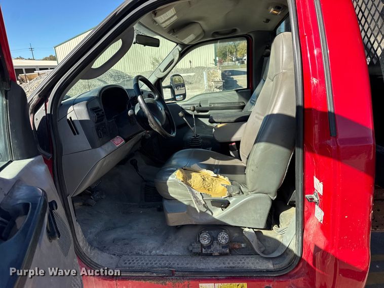 image for item EF2280 2005 Ford F350 Super Duty dump flatbed pickup truck