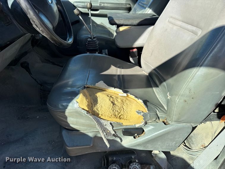 image for item EF2280 2005 Ford F350 Super Duty dump flatbed pickup truck