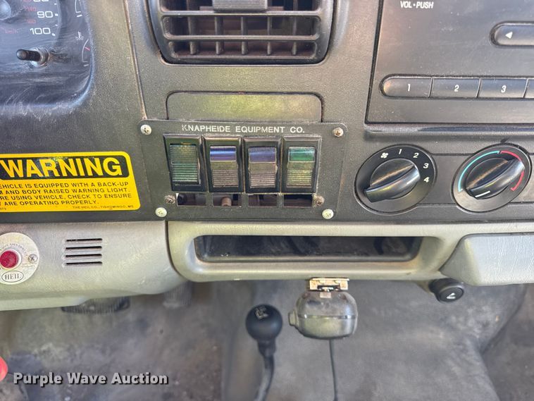 image for item EF2280 2005 Ford F350 Super Duty dump flatbed pickup truck