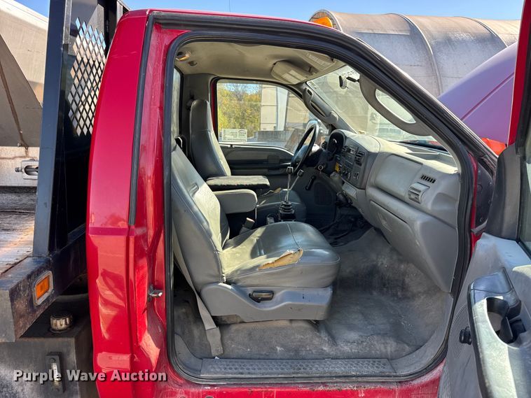 image for item EF2280 2005 Ford F350 Super Duty dump flatbed pickup truck