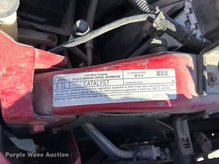 image for item EF2280 2005 Ford F350 Super Duty dump flatbed pickup truck