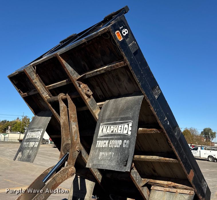 image for item EF2281 2005 Ford F-350 dump flatbed pickup truck